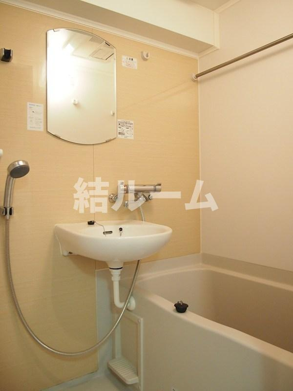 中野区沼袋４丁目の賃貸マンションの浴室