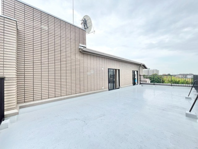 【バルコニー】 | アンビエント千里山 | 物件購入の段取りを知りたいお客様には、「ご検討からご契約までの一連の流れ」をご説明させて頂きます。初めて物件購入を検討された方は、ぜひご参考になさって下さい。