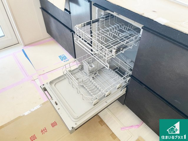 即日案内可能■東近江市長勝寺町　新築一戸建ての設備|食事後の一仕事、食器洗いをボタン一つでお任せできちゃいます！