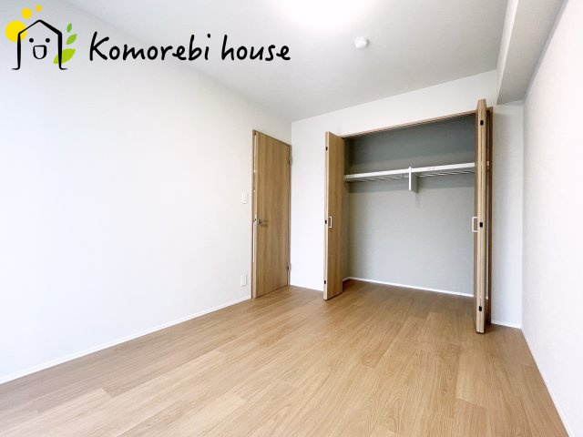 キャッスル伊奈の洋室|個人の部屋や寝室として使える洋室です