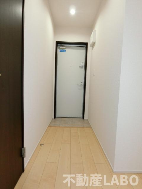 フジパレス遠里小野Ⅱ番館の玄関
