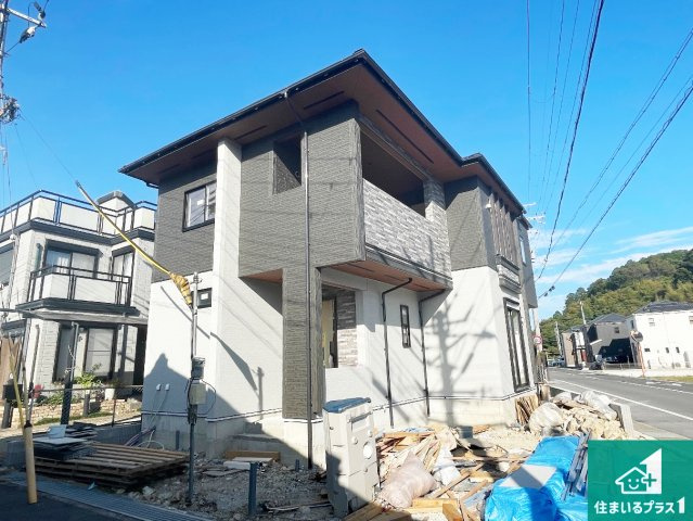 即日案内可能■東近江市長勝寺町　新築一戸建ての外観|安心の10年保証！外観を美しく保ち、雨水で汚れを落とします！