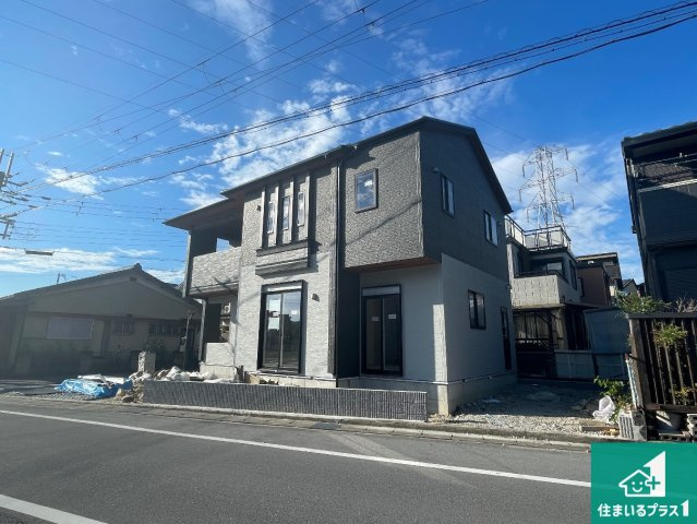 即日案内可能■東近江市長勝寺町　新築一戸建ての外観|周辺は落ち着いた街並みの住宅地！子育てがしやすい住環境です！
