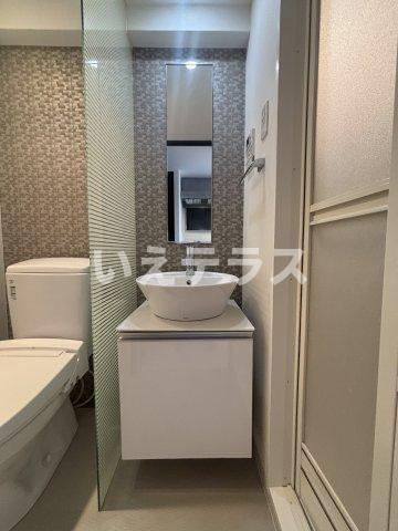 S-RESIDENCE神戸磯上通の洗面所