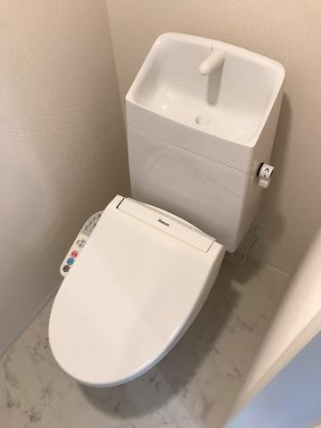 エクレール館向のトイレ|シャワー付トイレ（イメージ）