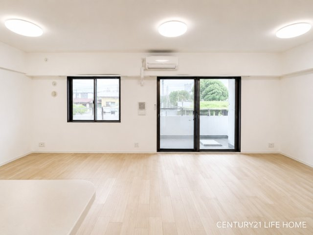 【居間・リビング】 | グランノエル南町田 | 居間です