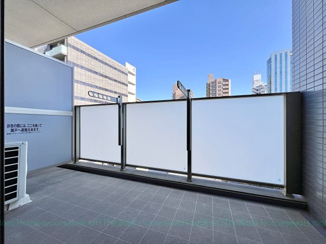 グランツ泉のバルコニー