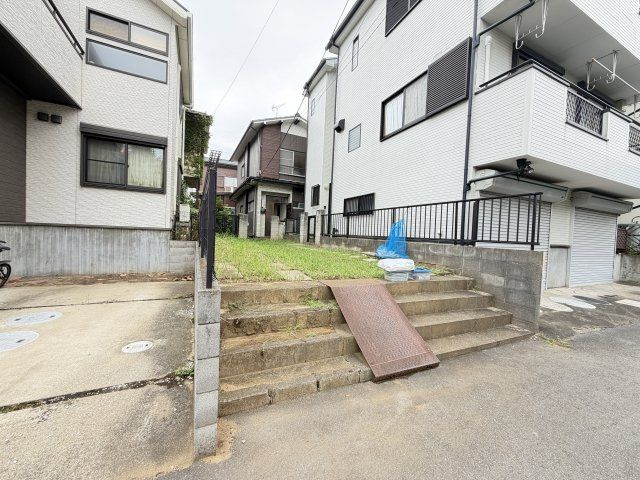 松飛台戸建のロビー