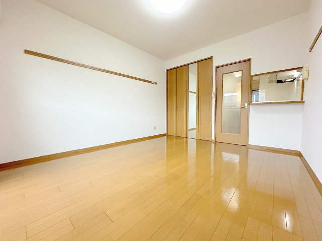 【居間・リビング】Aprecio大町東