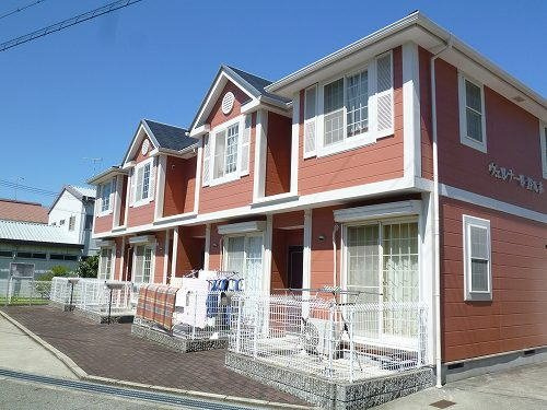 ヴェルナール谷八木の外観
