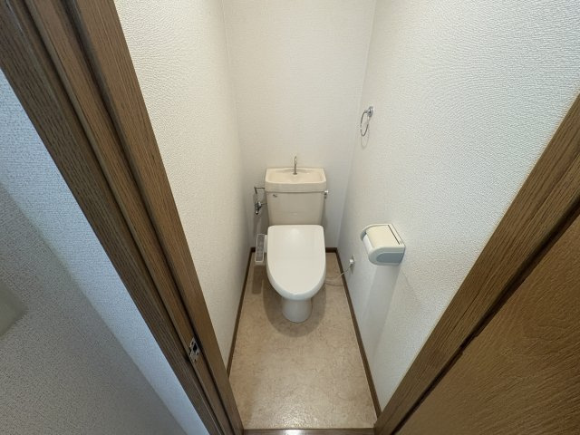 ヴェルナール谷八木のトイレ