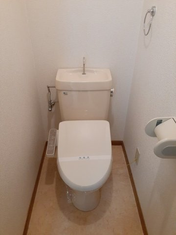 ヴェルナール谷八木のトイレ