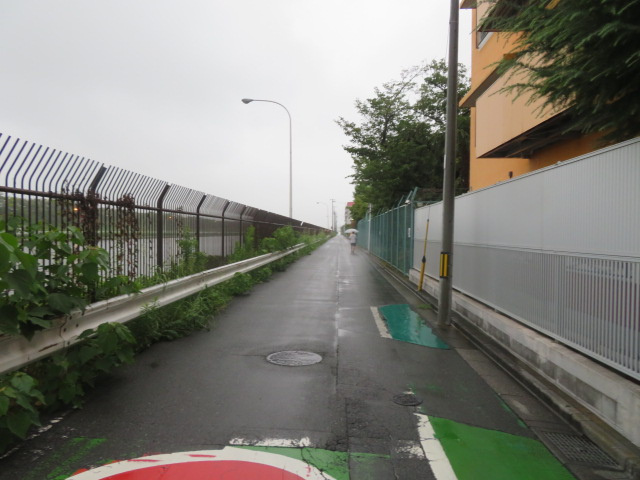 戸田市南町の倉庫