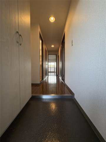 ＵＣレジデンス小沢町の玄関