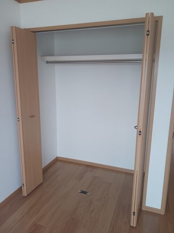 メゾン　ルミエールＢの収納