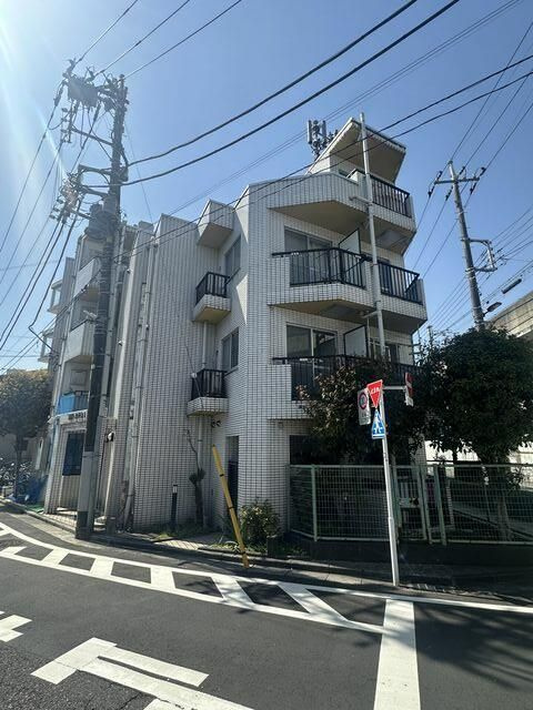トップ北千住の外観