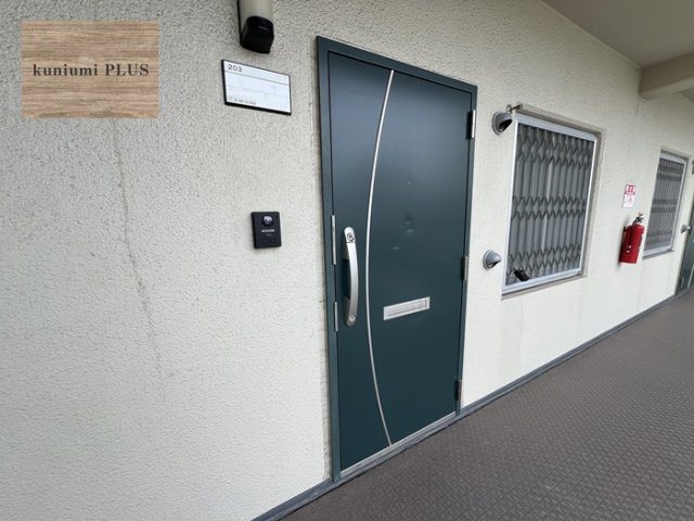 イトーピア鶴見の玄関