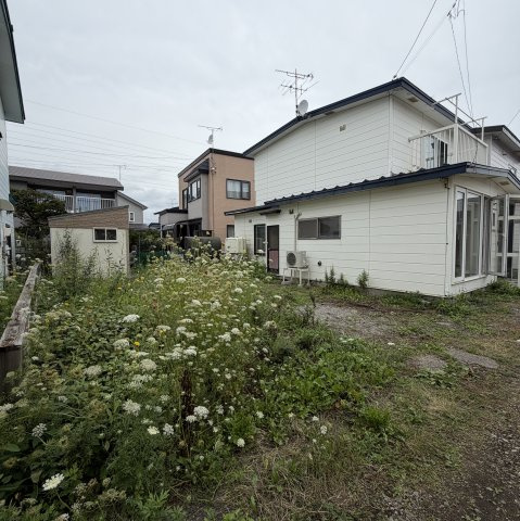 室蘭市日の出町2丁目31-76戸建の庭