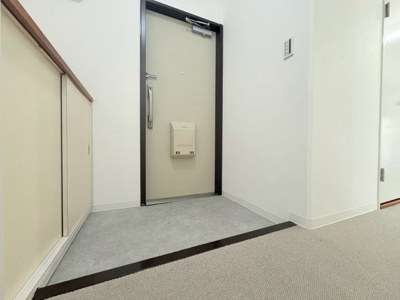 【玄関】 | メゾン千里丘　