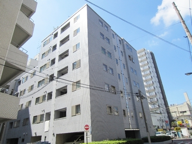 ロナ王子の外観|とっても明るい居室です♪