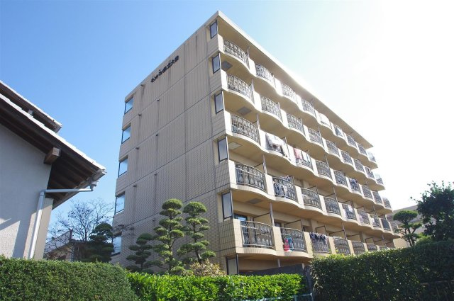 モンパレ県立大前の外観