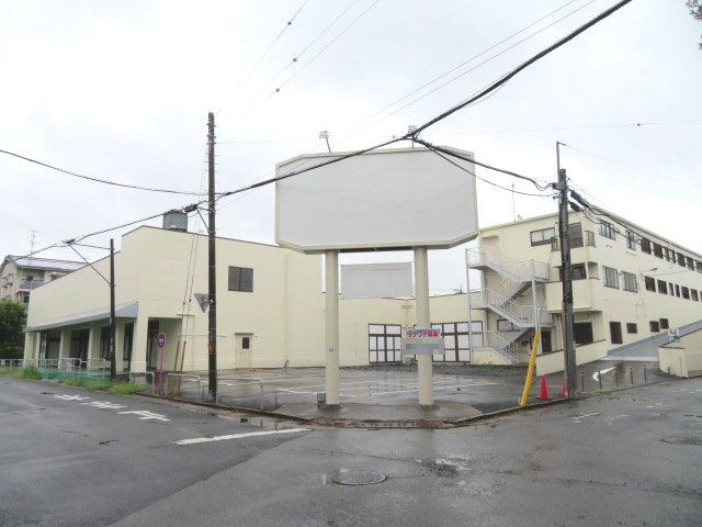 春日部市粕壁東５丁目の店舗事務所
