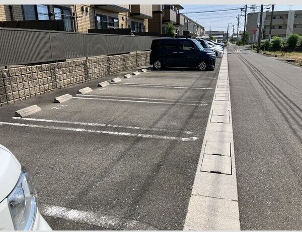 ブランシェ大溝　Aの駐車場