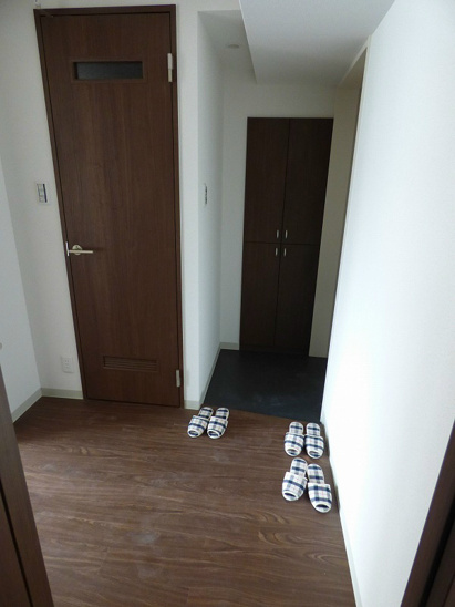 ※同マンション別部屋の参考写真です。 