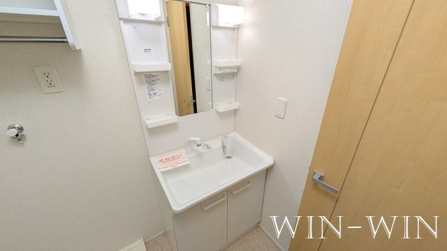リュエル南陽の独立洗面台