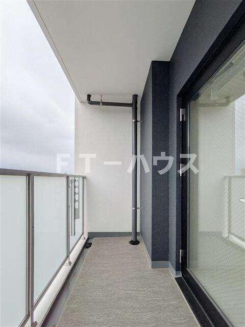 Alivis船橋Eastのバルコニー