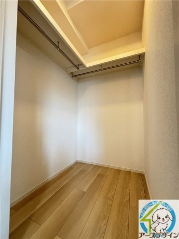 ＧＬＯＲＹＩＮＯＵＥ南王子の収納