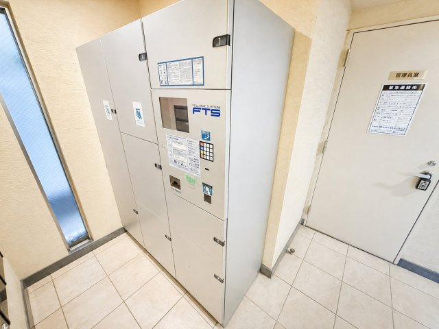 ミオカステーロ新小岩の設備|遅い時間でも安心の宅配BOX完備！