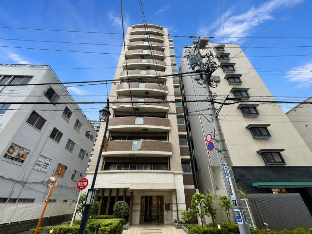 ミオカステーロ新小岩の外観|洗練された外観デザインが街並みに映える上質レジデンス。