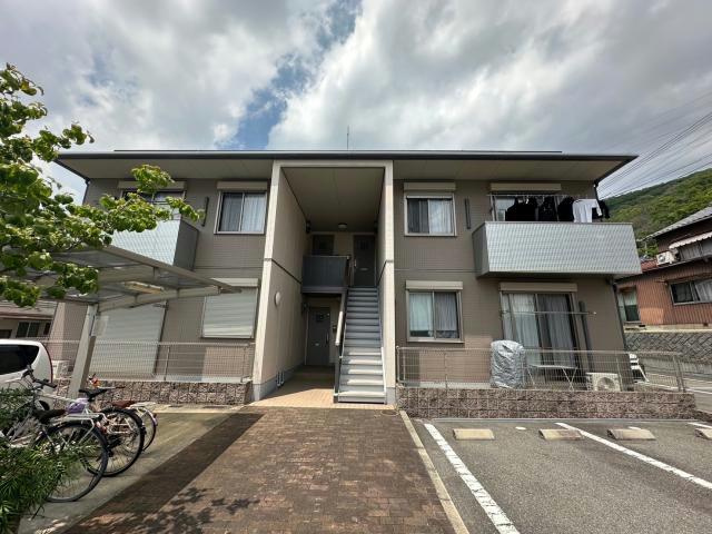 シャーメゾン白国の外観