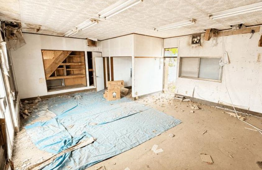 【中古】坂戸市善能寺中古住宅の居間・リビング