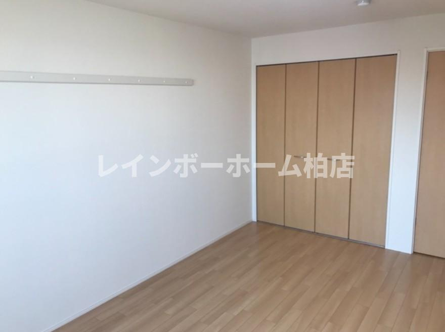 【仲介手数料：50％OFF】対象物件！の洋室|落ち着いた色調の洋室です
