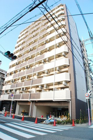 リッツ難波南Ⅱの外観|リッツ難波南Ⅱ　高級感あるエントランスアプローチ