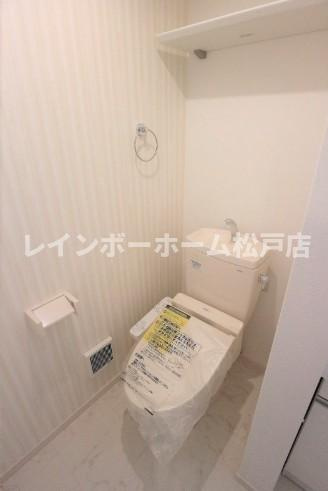 火災保険は貸主負担♪二人入居可♪オートロック♪デザイナーズ♪のトイレ|ゆったりとした空間のトイレです