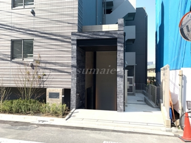 フュージョナル北赤羽のエントランス|入口です☆