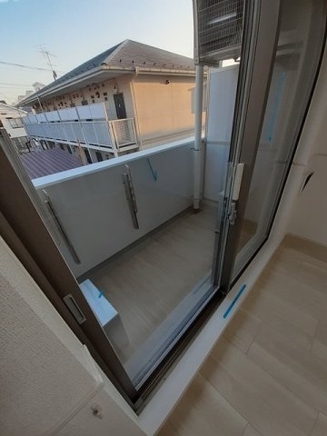 スアヴィス舎人のバルコニー