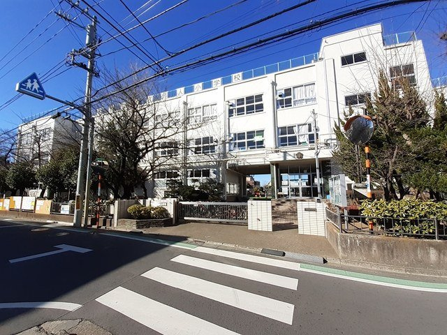 スアヴィス舎人の周辺|舎人小学校まで312m