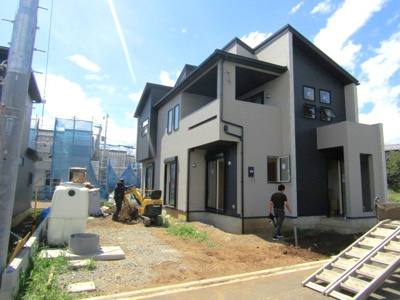 【駐車場】 | ブルーミングガーデン甲斐市竜王新町　1号棟 | 駐車スペースもあります