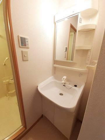 アルモニーの洗面所
