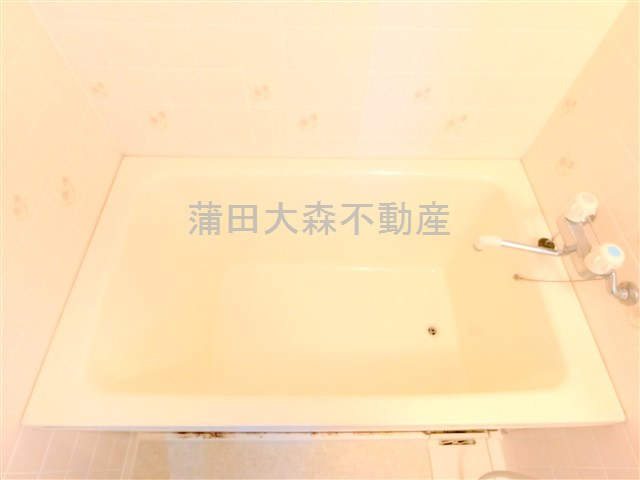 アールコート南六郷の浴室