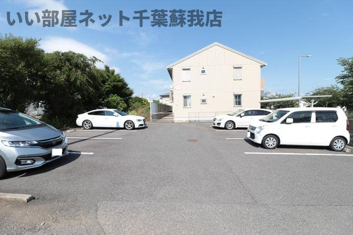 サンアベニューⅢの駐車場|駐車場完備です