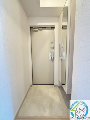 ＧＬＯＲＹＩＮＯＵＥ南王子の玄関