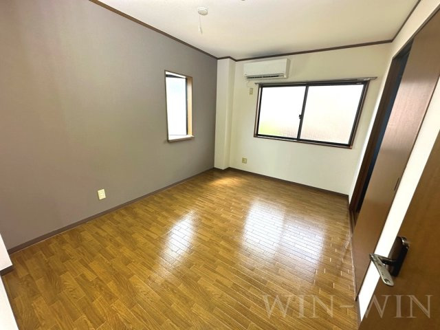 ハイステージエスタ Aの居間・リビング|イメージ（同建物内別部屋の写真です）