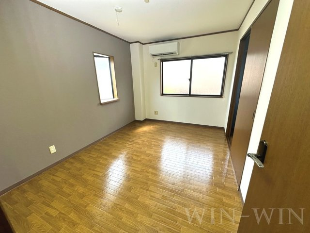 ハイステージエスタ Aの居間・リビング|イメージ（同建物内別部屋の写真です）