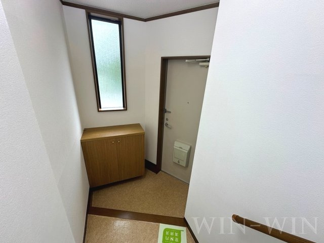 ハイステージエスタ Aの玄関|イメージ（同建物内別部屋の写真です）