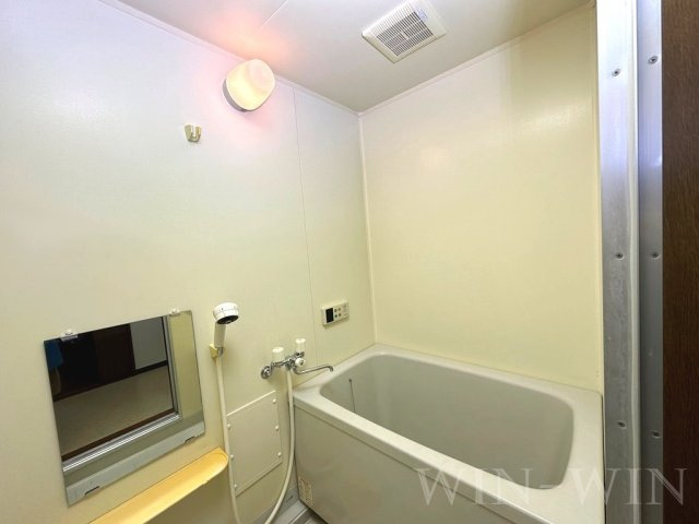 ハイステージエスタ Aの浴室|イメージ（同建物内別部屋の写真です）